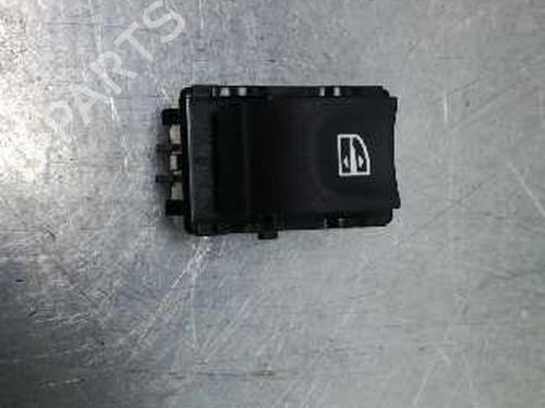 Used Right rear window switch RENAULT MEGANE III Hatchback (BZ0/1_, B3_) 1.5 dCi (BZ09, BZ0D, BZ1W, BZ29, BZ14) (110 hp) 12698524