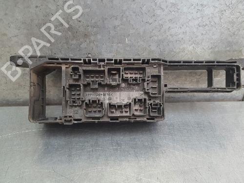 Fuse box TOYOTA AVENSIS (_T22_) 2.0 D-4D (CDT220_, CDT220R) | BP12745832E1 