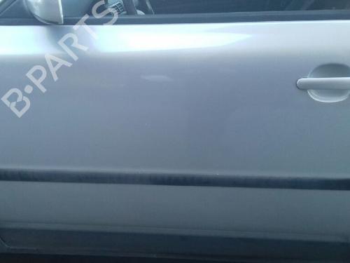 Achsschenkel links vorne VW PASSAT B5 (3B2) 1.6 | BP12751366M25