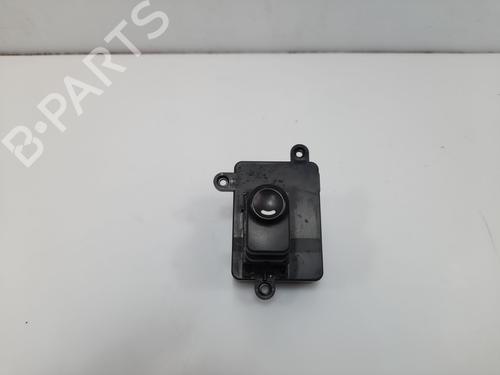 right-front-window-switch-hyundai-i30-estate-fd-2007-2008-2009-2010-2011-2012-34138445 main image