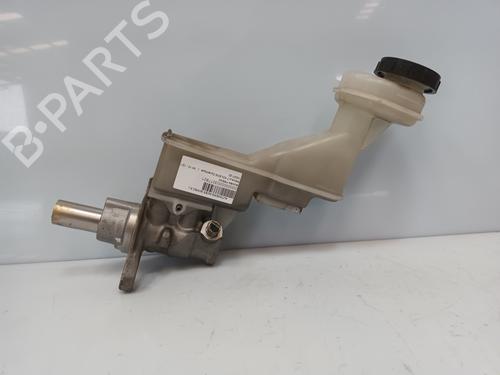 Used Brake master cylinder RENAULT KOLEOS I (HY_) 2.0 dCi (HY0K) (150 hp) 19076800