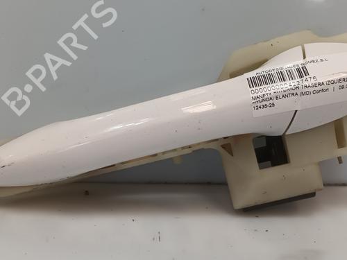 Used Rear left exterior door handle HYUNDAI ELANTRA V Saloon (MD, UD) 1.6 (132 hp) 26957746