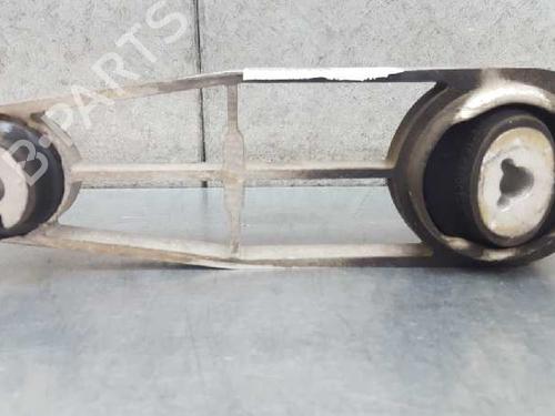 Engine mount DACIA DUSTER (HS_) 1.5 dCi (86 hp) 8200500928 | 8200500928 |