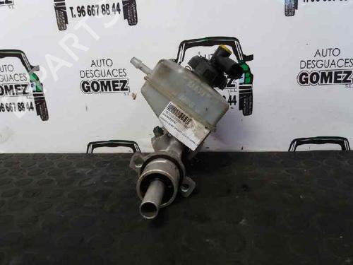 Hauptbremszylinder NISSAN INTERSTAR Van (X70) dCi 100 (101 hp) 12816064