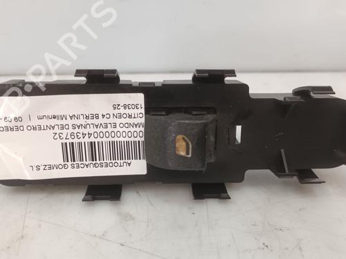 Used Right front window switch CITROËN C4 I (LC_) [2004-2014]  30110996