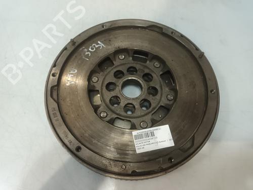 Clutch/lamell VOLVO V50 (545) 2.0 D (136 hp) 30909074