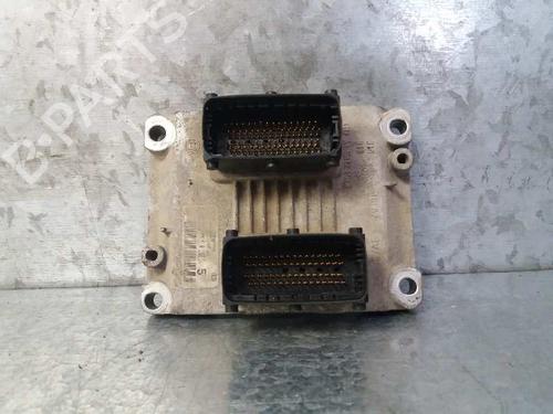 Used Engine control unit (ECU) FIAT PUNTO (188_) 1.2 16V 80 (188.233, .235, .253, .255, .333, .353, .639,... (80 hp) 12698627