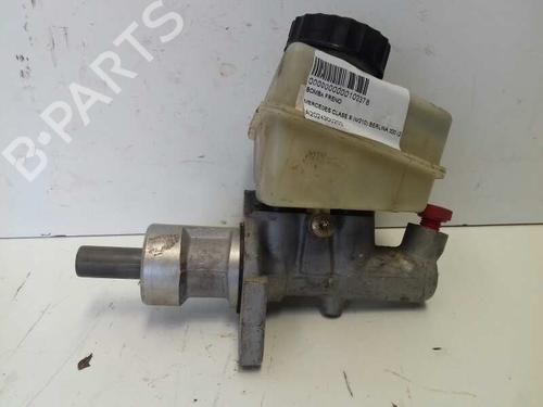 Used Brake master cylinder MERCEDES-BENZ E-CLASS (W210) E 200 (210.035) (136 hp) 12684944