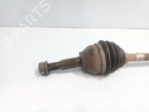 Right front driveshaft NISSAN NV200 / EVALIA Bus | BP31930588M39
