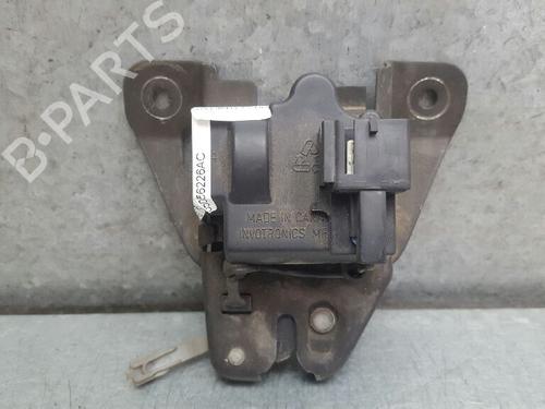 Used Tailgate lock CHRYSLER SEBRING (JR) 2.7 V6 24V (203 hp) 12748204