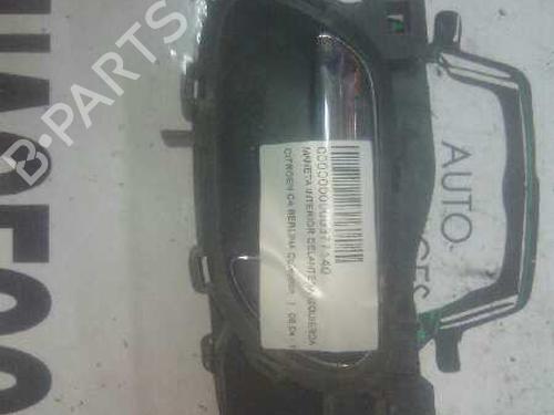 Used Front left interior door handle Front left interior door handle 12795381 12795381