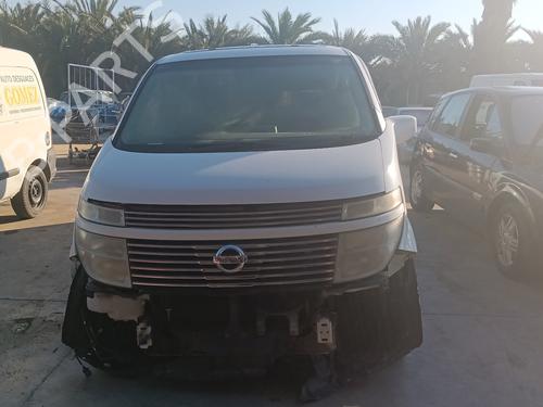 Brugte NISSAN ELGRAND (E51)    4483191