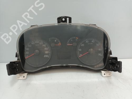 Used Instrument cluster FIAT PUNTO (176_) 60 1.2 (176AP, 176AR, 176AQ, 176BB) (60 hp) 19023836