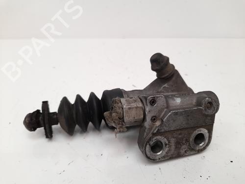 Clutch slave cylinder HONDA CR-V II (RD_) 2.2 CTDi (RD9) | BP13981784M113 
