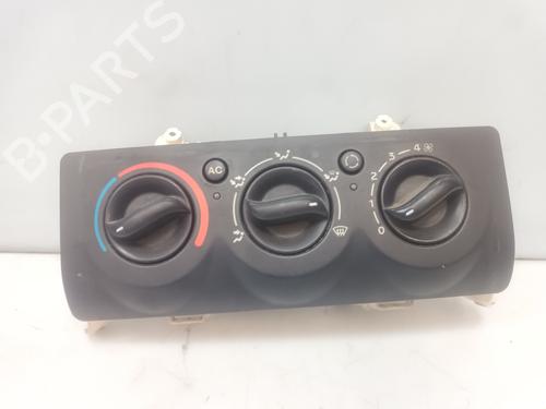 Comando clima Comando clima RENAULT CLIO II (BB_, CB_) 1.5 dCi (B/C2J) (68 hp) 36753050 36753050