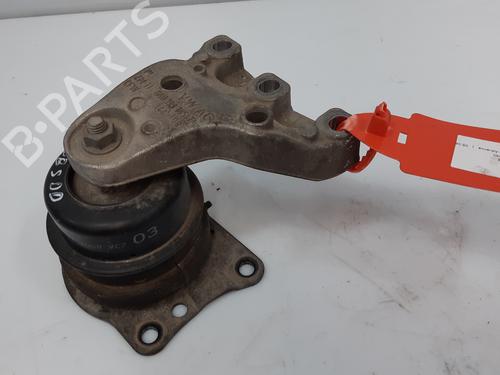 Used Engine mount Engine mount VW POLO IV (9N_, 9A_) 1.4 16V (80 hp) 36019064 36019064