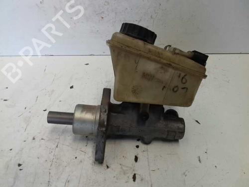 Used Brake master cylinder BMW 3 (E46) 316 i (115 hp) 12684745