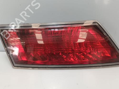 Venstre baglygte bagklap Venstre baglygte bagklap HONDA CIVIC VIII Hatchback (FN, FK) 2.2 CTDi (FK3) (140 hp) 33817568 33817568