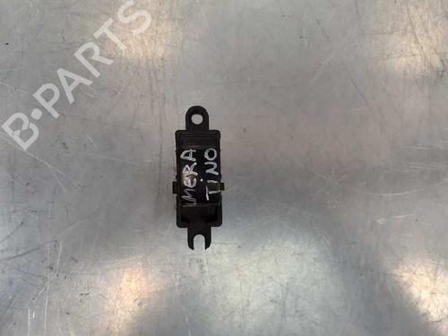 Used Right rear window switch Right rear window switch 12772137 12772137