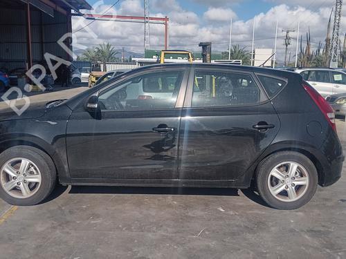 Right headlight HYUNDAI i30 Estate (FD) 1.4 | BP30577512C29 