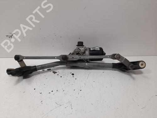 Used Front wiper motor RENAULT MEGANE III Grandtour (KZ0/1) 1.5 dCi (KZ09, KZ0D, KZ1G, KZ29, KZ14, KZ1W, KZ10, KZ1F,... (110 hp) 15986761