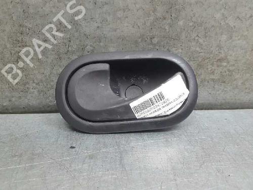Venstre bak invendig håndtak RENAULT KANGOO / GRAND KANGOO II (KW0/1_) 1.5 dCi 85 (KW0K, KW0L, KW0B) (86 hp) 12756013