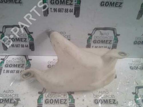 Used Windscreen washer tank FIAT PUNTO (176_) 1.2 16V (86 hp) 12686358