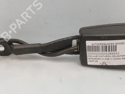 Used Seat buckle MERCEDES-BENZ C-CLASS (W203) C 220 CDI (203.006) (136 hp) 26915572