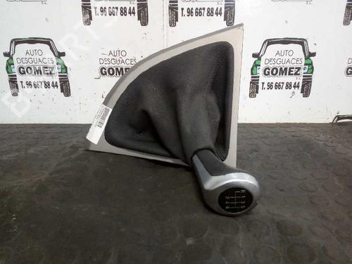 Used Gear lever BMW 1 (E87) 120 d (163 hp) 12695023