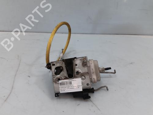 Serrure avant droite AUDI A3 (8L1) 1.9 TDI (90 hp) 31853736