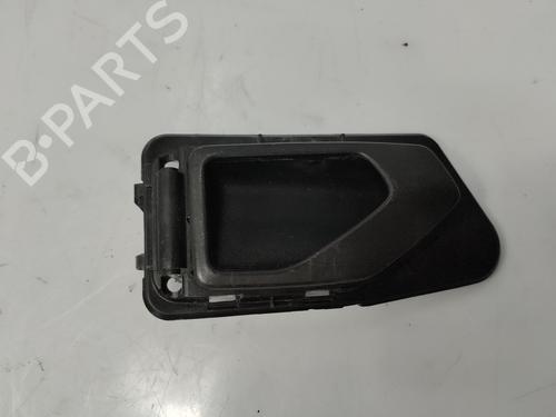 Venstre fortil invendig håndtag Venstre fortil invendig håndtag PEUGEOT 306 Convertible (7D, N3, N5) 2.0 (121 hp) 35783168 35783168