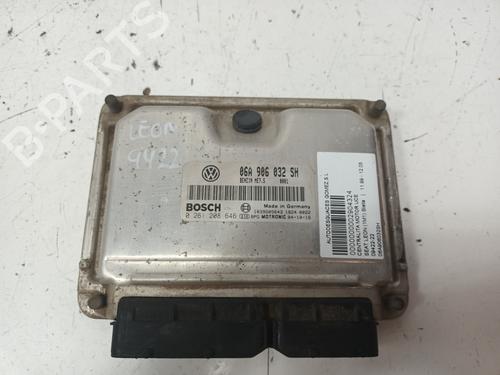 Used Engine control unit (ECU) SEAT LEON (1M1) 1.8 20V (125 hp) 15959269