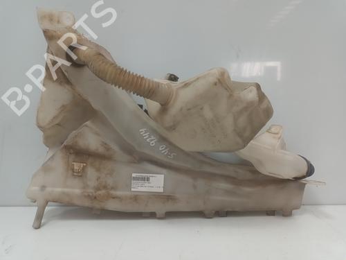 Used Windscreen washer tank VOLVO S40 II (544) 1.6 (101 hp) 21080747