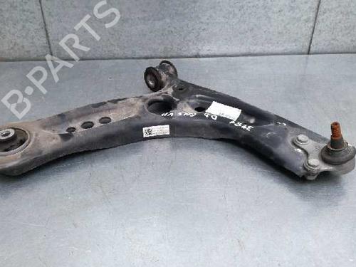Used Right front suspension arm VW GOLF VII (5G1, BQ1, BE1, BE2) [2012-2021]  12856608