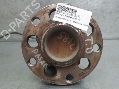 Used Right rear steering knuckle VW PASSAT B5 (3B2) 1.9 TDI (115 hp) 12724947