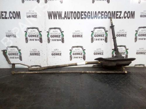 Used Gear lever PEUGEOT 309 I (10C, 10A) 1.6 (75 hp) 12800525