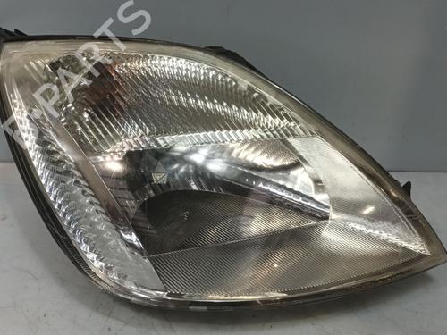 Used Right headlight FORD FIESTA V (JH_, JD_) 1.4 TDCi (68 hp) 29983854