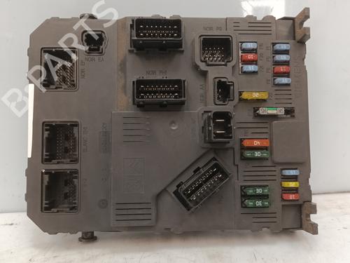 Used Fuse box CITROËN XSARA PICASSO (N68) 1.6 HDi (90 hp) 26580192