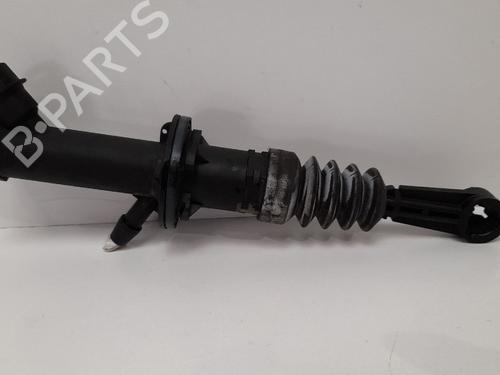 Used Clutch slave cylinder RENAULT MEGANE III Grandtour (KZ0/1) [2008-2016]  13979174