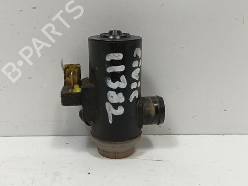 Pompe de lave-glace HONDA CIVIC VIII Saloon (FD, FA) 1.3 IMA (FA3, FD3) (95 hp) 17118158