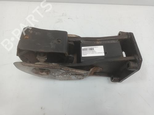 Used Engine mount MERCEDES-BENZ VITO Van (W638) 108 D 2.3 (638.064, 638.068) (79 hp) 20665158