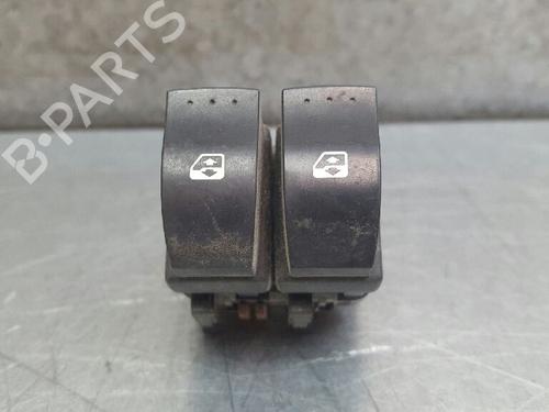 Used Left front window switch Left front window switch RENAULT MEGANE II Saloon (LM0/1_) [2003-2026] 12931797 12931797