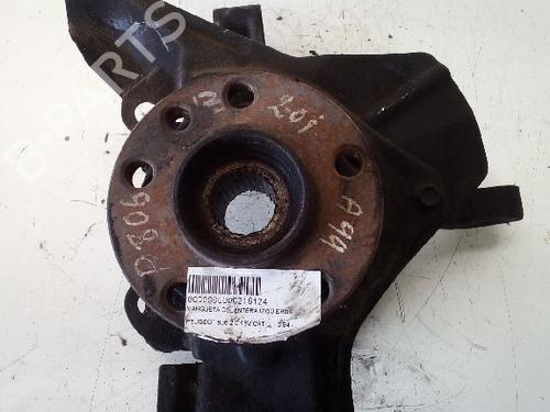 Used Left front steering knuckle PEUGEOT 806 (221) 2.0 16V (136 hp) 12744752