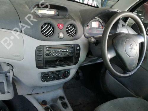 Venstre  foran tåkelykt CITROËN C3 I (FC_, FN_) 1.4 i Bivalent | BP12715308C30