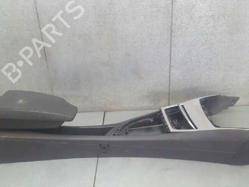 Used Armrest / Center console BMW 1 (E81) 116 i (122 hp) 12745790
