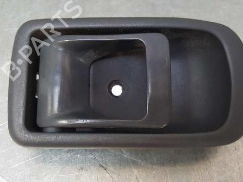 Maneta interior trasera derecha DAIHATSU TERIOS (J1_) 1.3 4WD (J102) (86 hp) 12744992