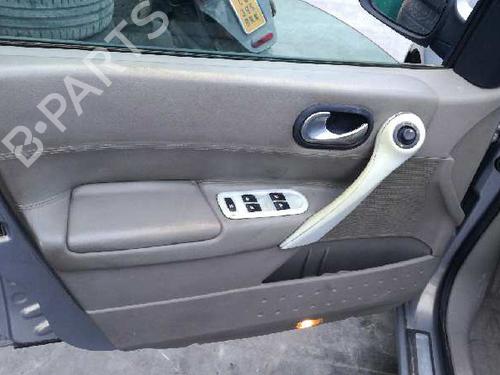 Left front steering knuckle RENAULT MEGANE II (BM0/1_, CM0/1_) 1.6 16V (BM0C, CM0C) | BP12724050M25