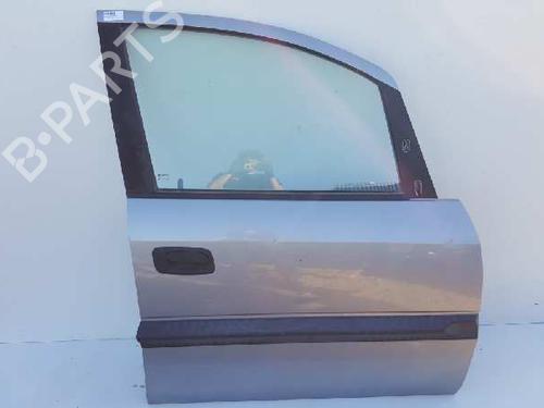 Used Right front door OPEL ZAFIRA A MPV (T98) 1.8 16V (F75) (125 hp) 12722498