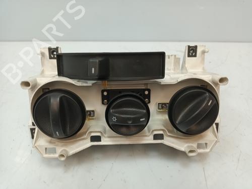 Used Climate control FIAT PUNTO (176_) 60 1.2 (176AP, 176AR, 176AQ, 176BB) (60 hp) 19062452