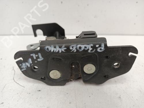 Used Tailgate lock PEUGEOT 3008 I MPV (0U_) 1.6 HDi (109 hp) 13648186